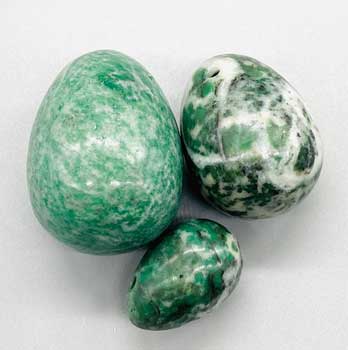 (set of 3) Jade Yoni eggs Image